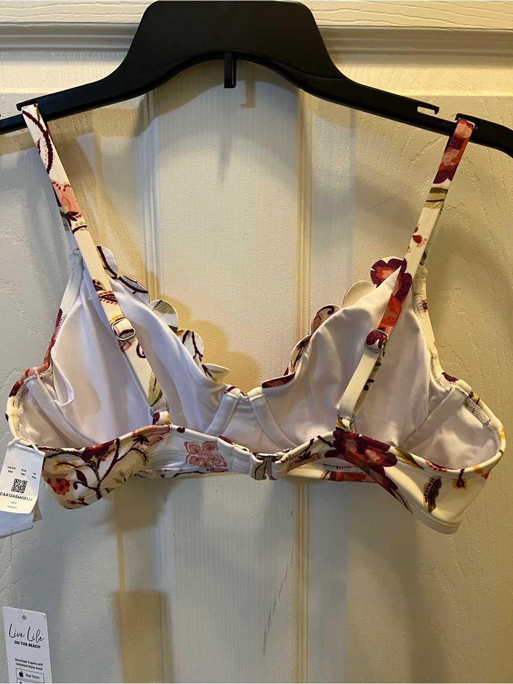Cupshe Floral Underwire Bikini Set with Burgundy & Pink Accents- NWT - 
36c/Med - Picture 3 of 5